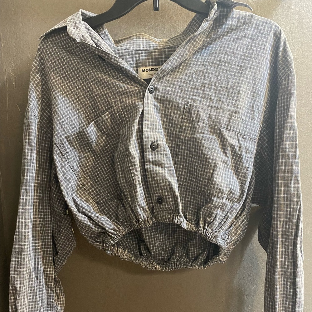 Mondo di Marco cropped button up